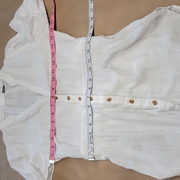 Anthropologie Size 4 White Tie Waist, Button Front Blouse - Picture 8 of 15